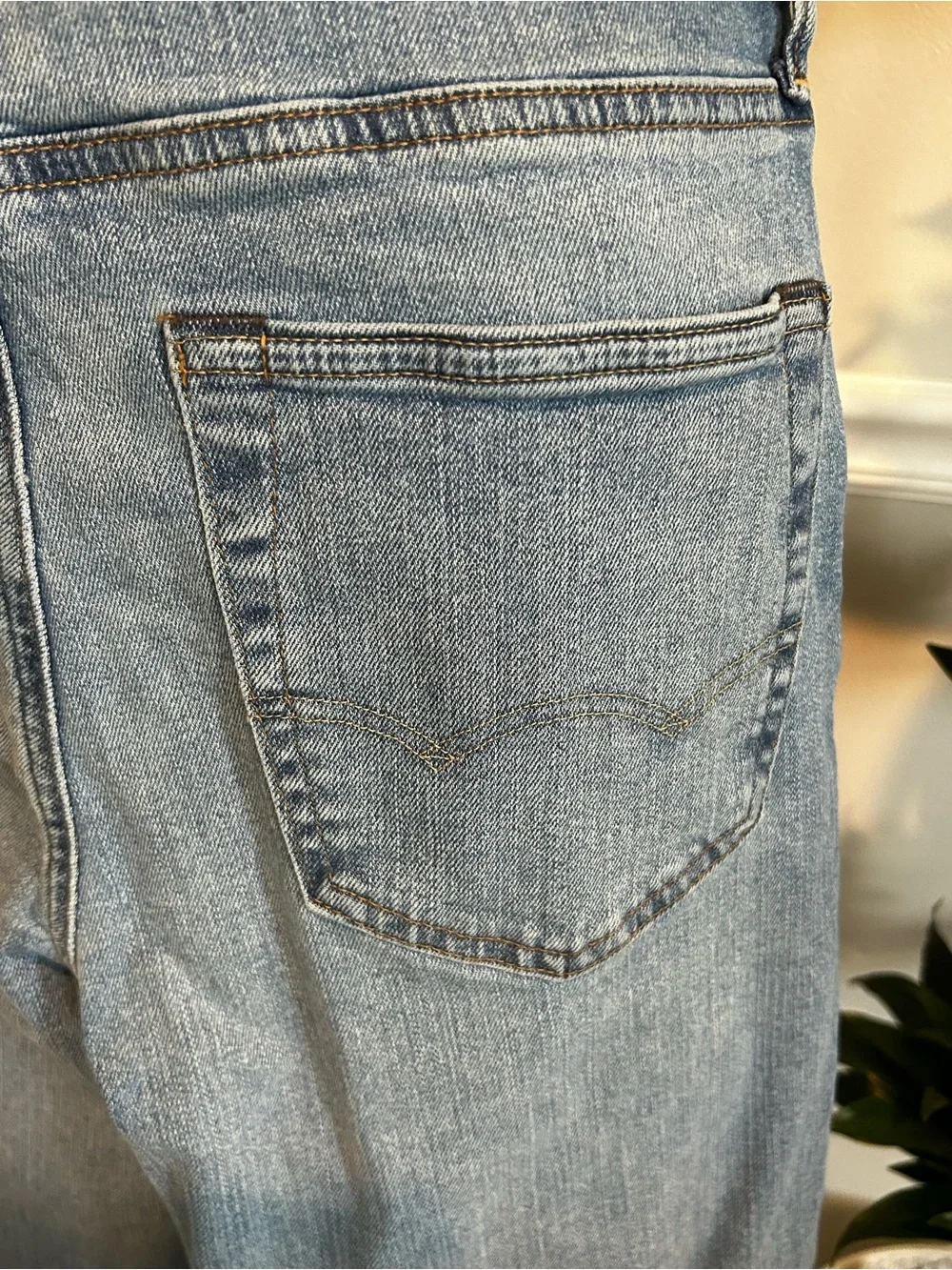 American Eagle Outfitters Light Blue Straight Men’s Jeans Size 28 x 30